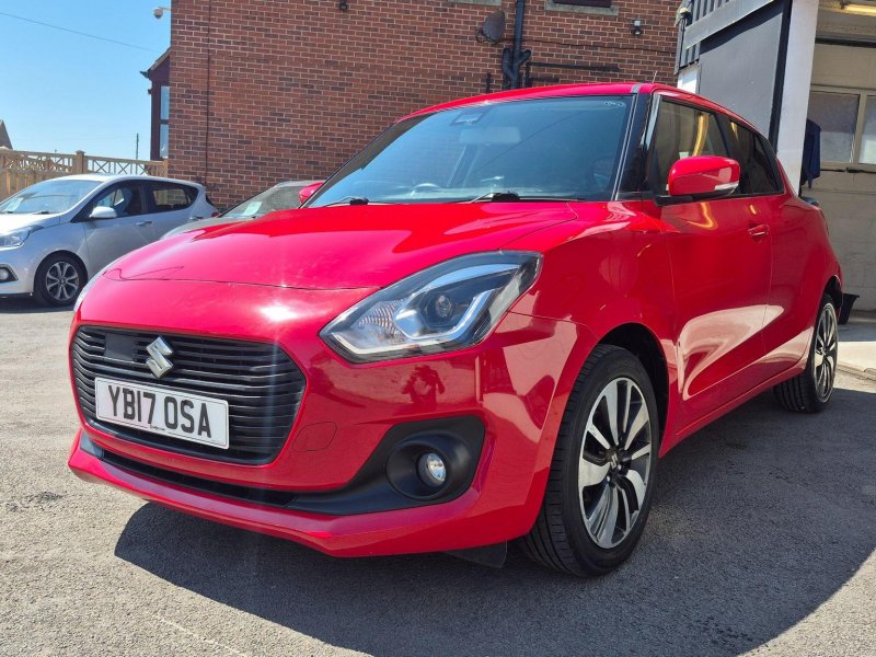 SUZUKI SWIFT