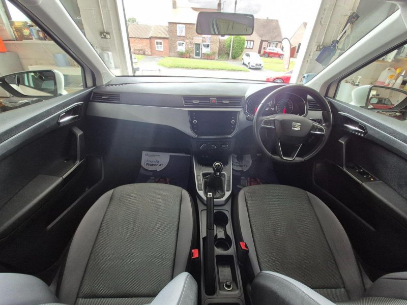 SEAT ARONA