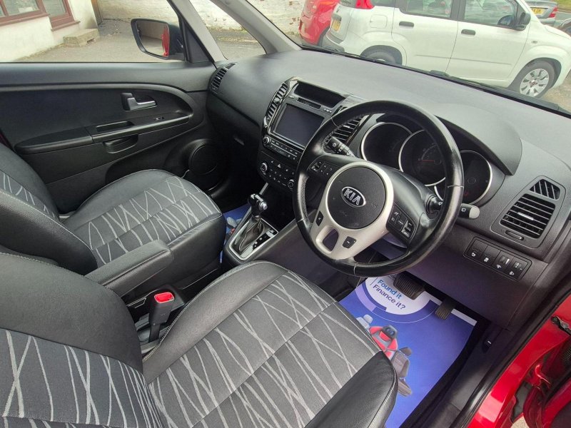 KIA VENGA
